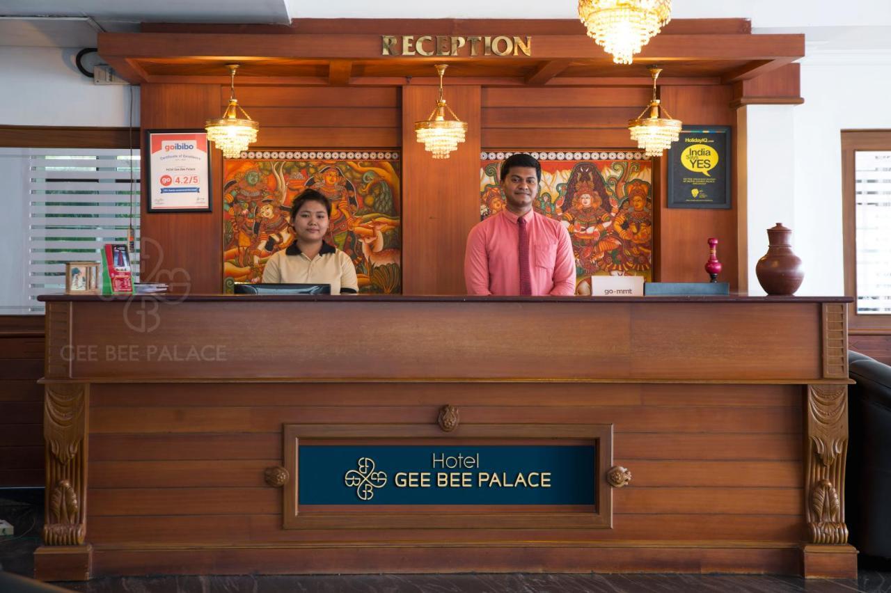 Gee Bee Palace Ангамали Экстерьер фото